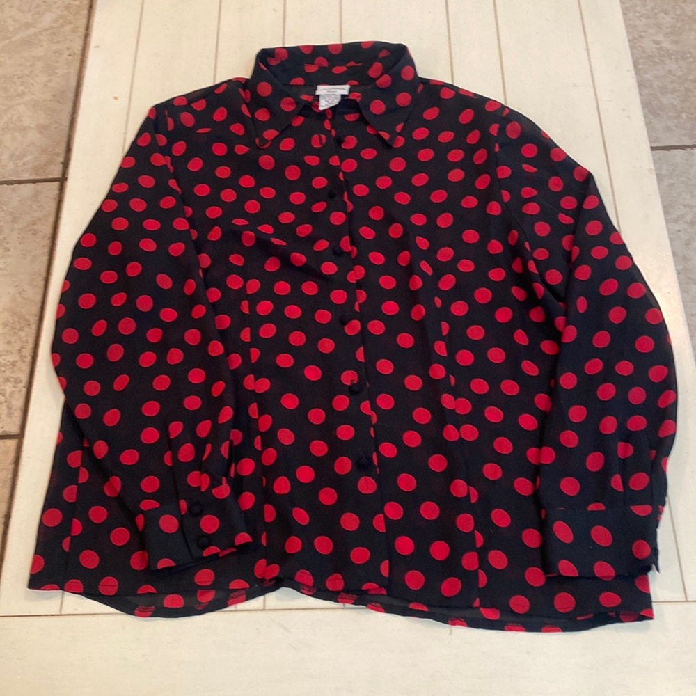 Plus size long sleeve blouse by Modern Essentials in size 16W